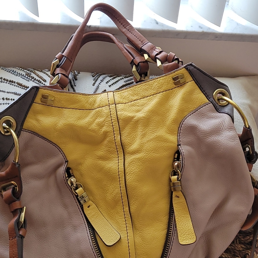 Handbag